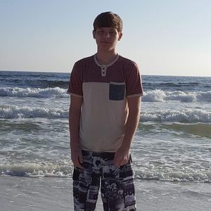 Meet your Posher, Cameron